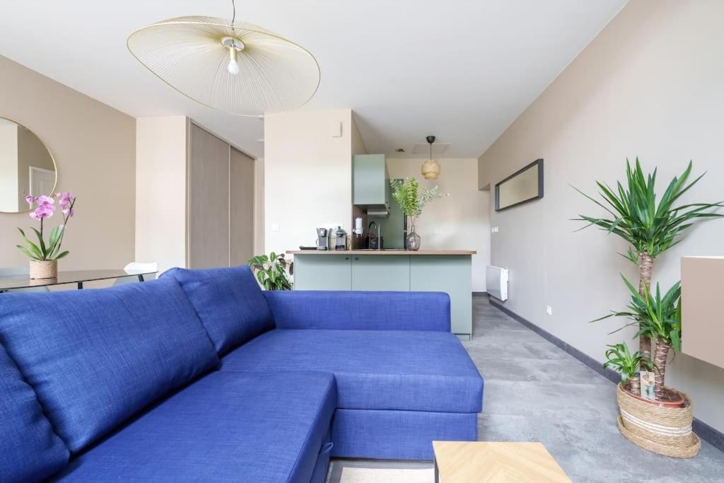 Appartement Lumineux Avec Cour Chaumont  Ngoại thất bức ảnh
