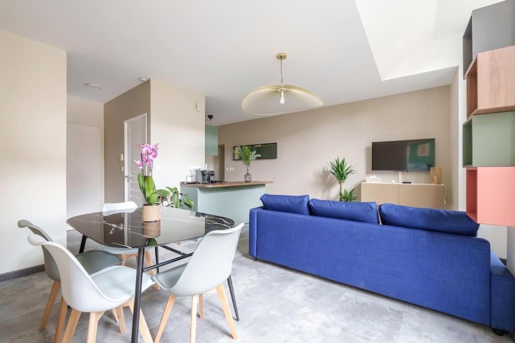 Appartement Lumineux Avec Cour Chaumont  Ngoại thất bức ảnh