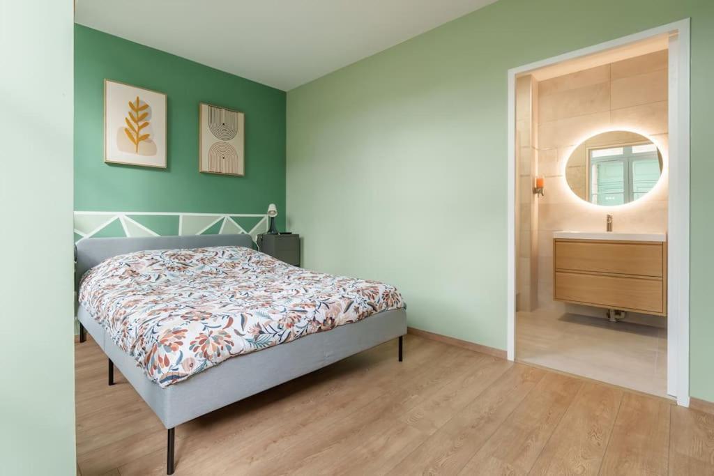 Appartement Lumineux Avec Cour Chaumont  Ngoại thất bức ảnh